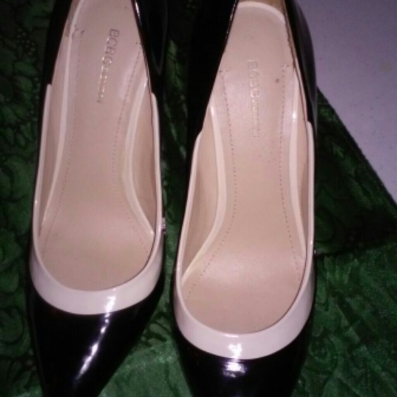 BCBG black and white patten leather 3inch pump.