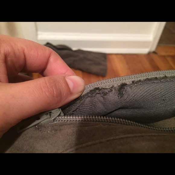 ***SOLD***Grey suede boots - Picture 3 of 4