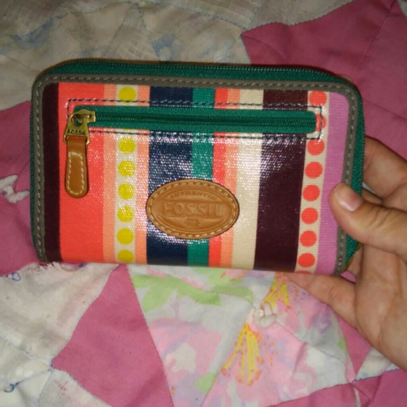 Authentic fossil wallet