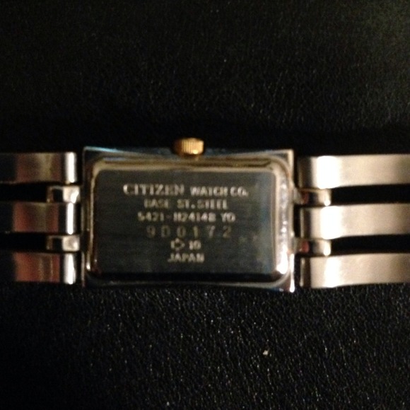 Watch - Picture 2 of 4