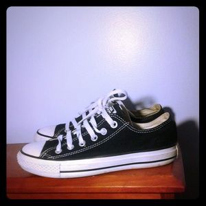 Sneakers mens 5 womens 7