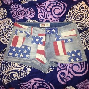 PATRIOTIC SHORTS