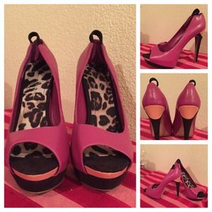 Jessica Simpson Heels