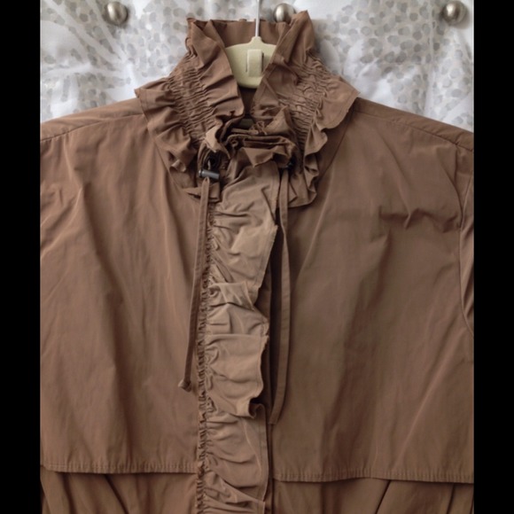 Banana Republic Jacket with Ruffles - Picture 5 of 7