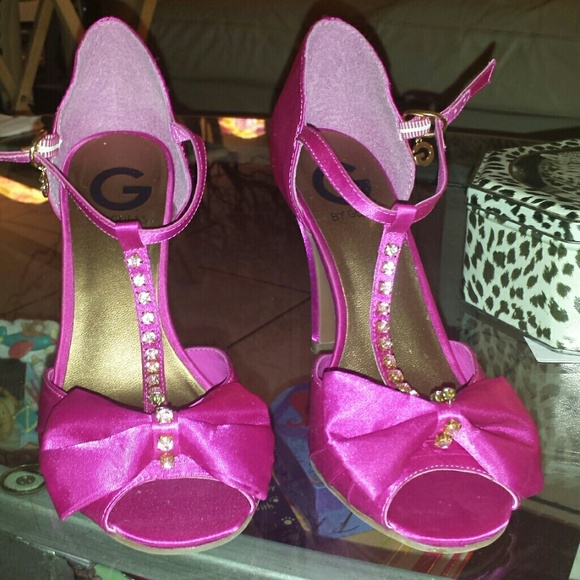 G by guess sandals NWOT - Picture 3 of 4