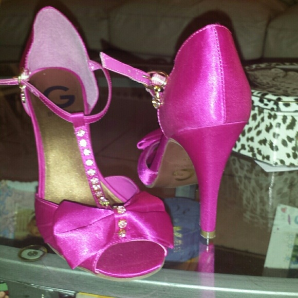 G by guess sandals NWOT - Picture 4 of 4