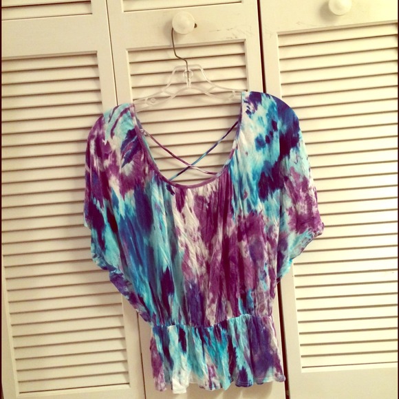 Blue and purple tie-dye top!