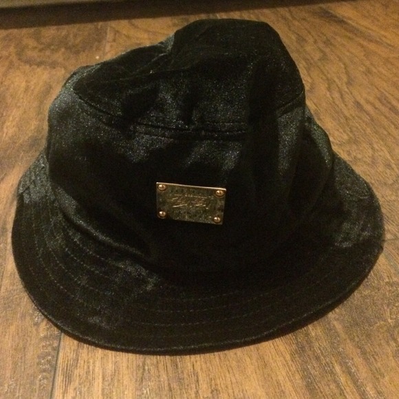 Stussy Velvet Bucket Hat