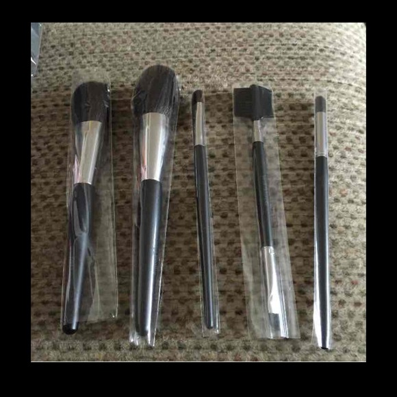 Mk brush set