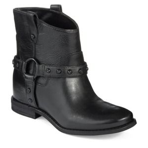 Enzo angiolini boots