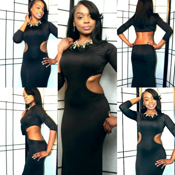 ***SOLD*** Mermaid Curves Black Maxi Dress - Picture 2 of 2