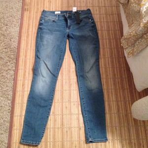 Gap 1969 28r legging jean