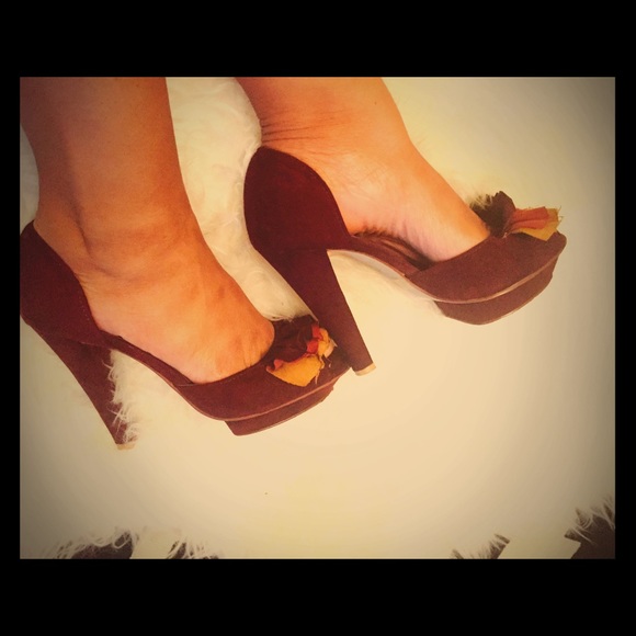 Burgundy ruffled heels