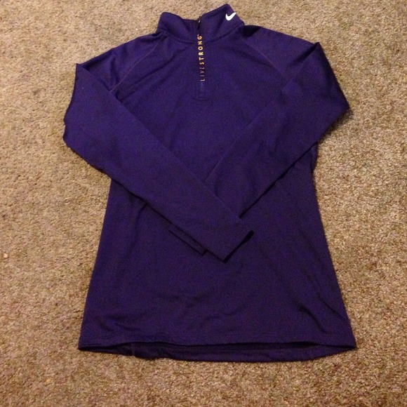 Nike long sleeve top