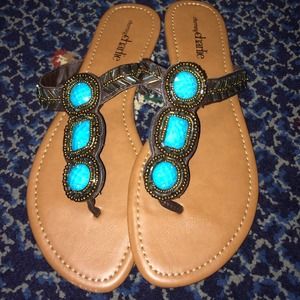 NWOT Charming Charlie Sandals