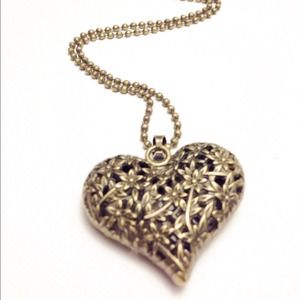 Heart bronze long necklace