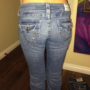 PRICE REDUCED Women's True Religion Jeans NWOT