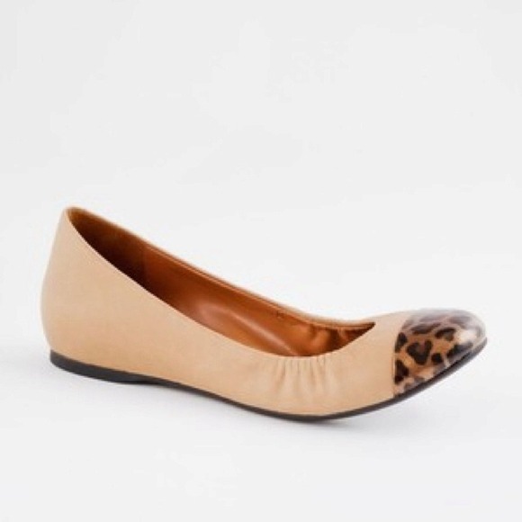 J. Crew Shoes - J.Crew tan w/leopard flats