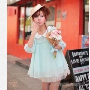 Cute blouse