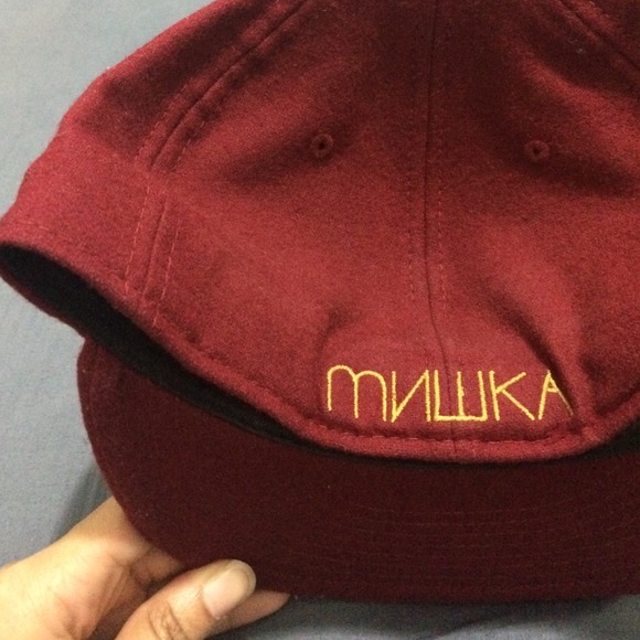 Mishka fitted cap - Picture 3 of 3