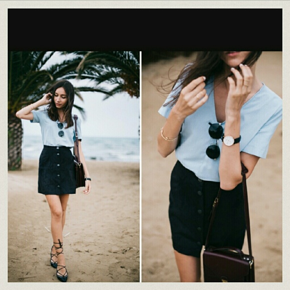 Button down black skirt - Picture 2 of 6