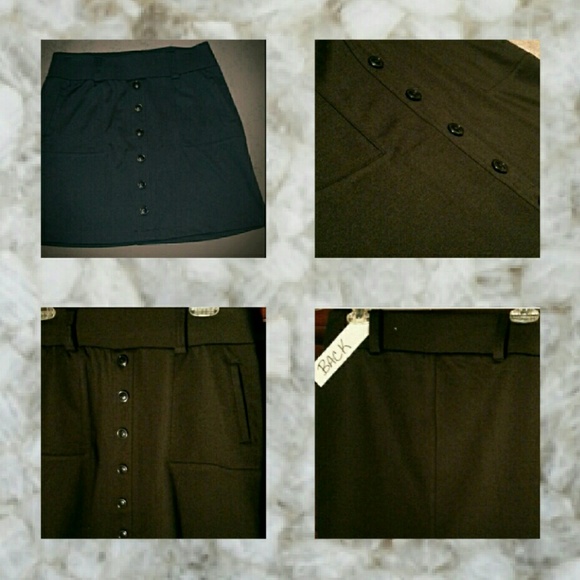 Button down black skirt - Picture 4 of 6