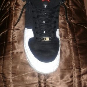 Retro Jordan's 23 "Best Of Both Worlds"