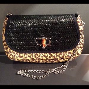 👜 Quilted and basket weave purse