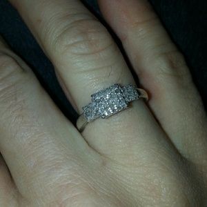 STEAL!!! GORGEOUS Diamond pave ring!