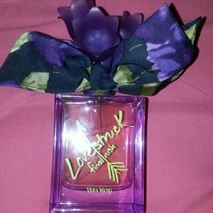 Barely sprayed! Vera Wang love struck floral