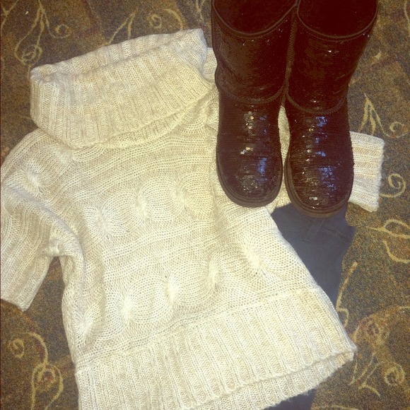 Oatmeal color sweater shirt