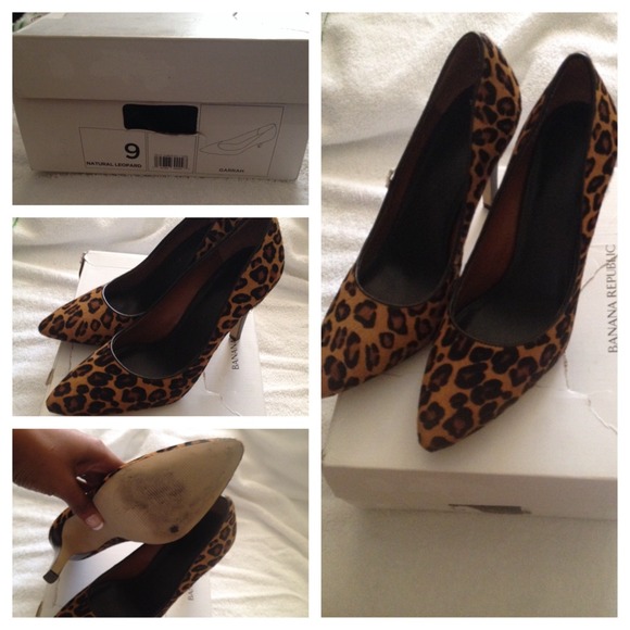 Banana Republic Leopard Garrah Pump
