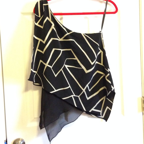 One shoulder black and white top