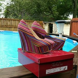 Wedges NWOT