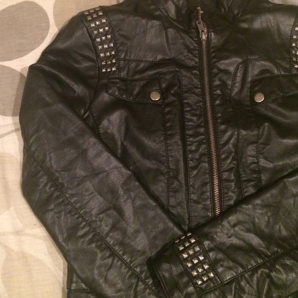 Motto Jacket - Picture 2 of 4