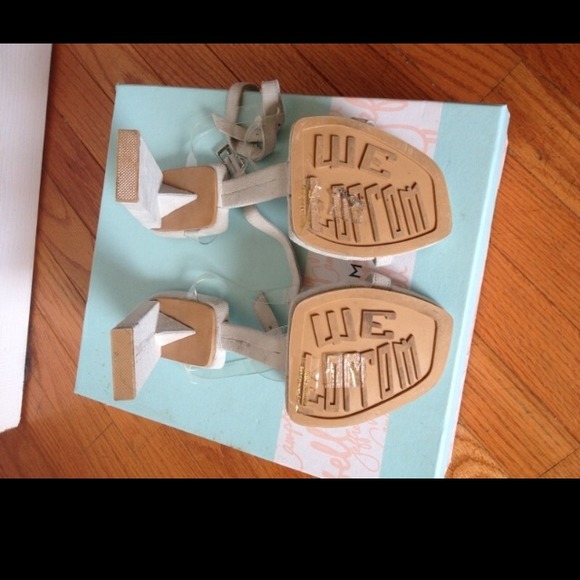 Jeffrey Campbell White Suede Genera - Picture 2 of 4