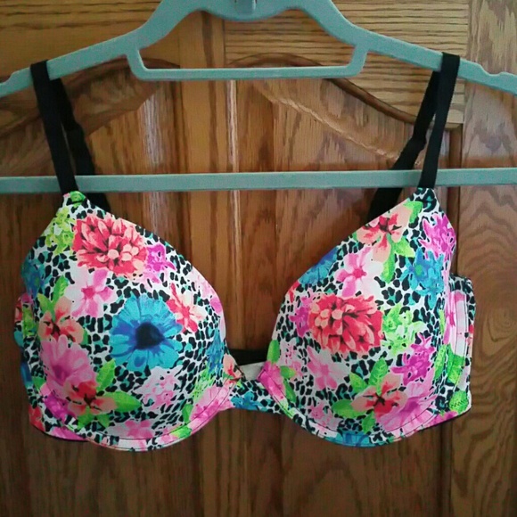 Victoria secret bra