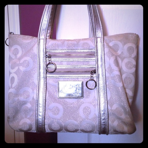 @kelleykc Coach 'Poppy' Signature Glam Handbag