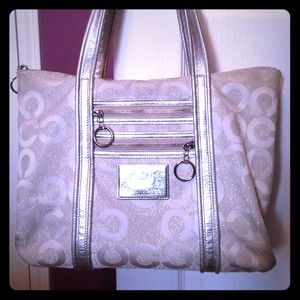 @kelleykc Coach 'Poppy' Signature Glam Handbag