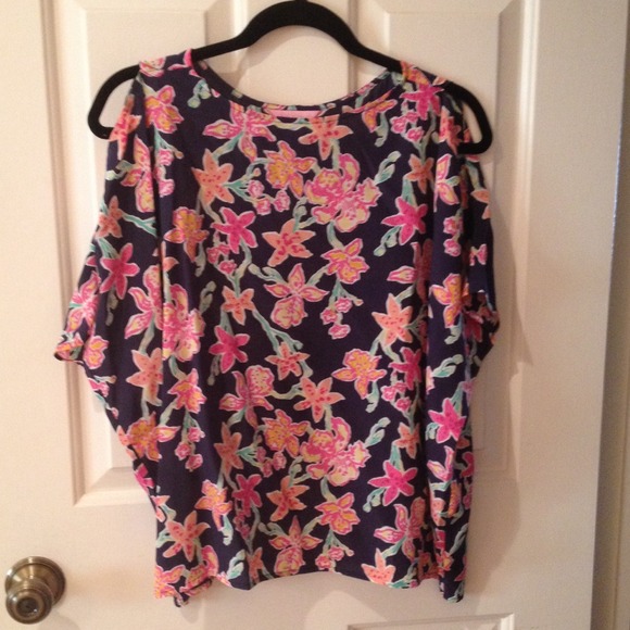 Lilly Pulitzer Tops - Lilly Pulitzer blouse