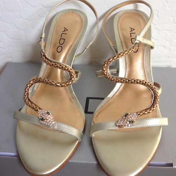 ALDO Shoes - ALDO Snake Heels SZ. 6 ALDO Shoes - ALDO Snake Heels SZ. 6