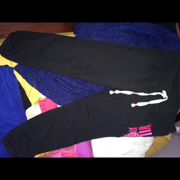 2 pairs of sweatpants🚫sold🚫