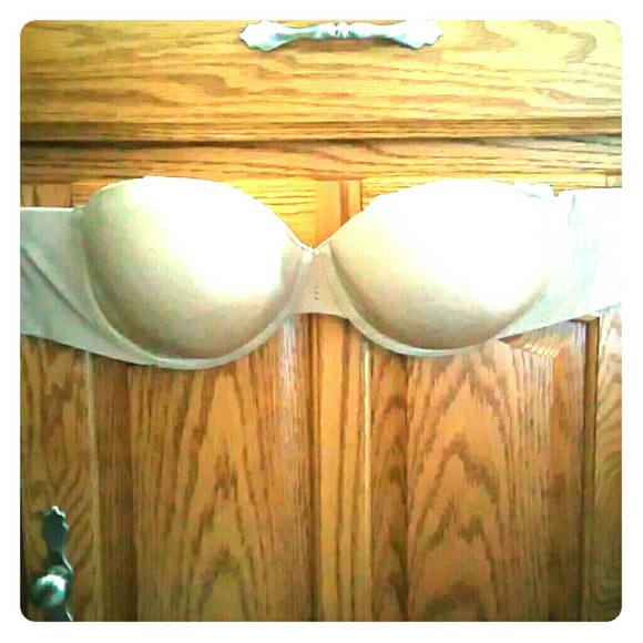 Victoria secret strapless bra