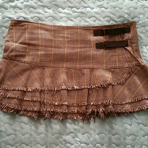 Skirt - Picture 3 of 4