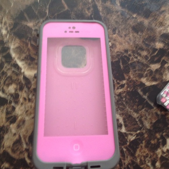 Pink iPhone 5/5s life proof case