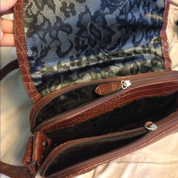 SOLD - Picture 3 of 4