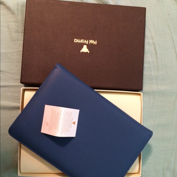 Piel Frama blue cinema leather iPad mini cover