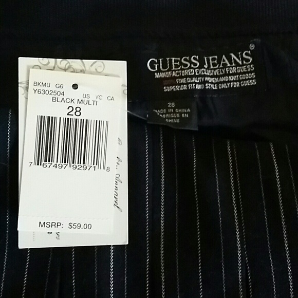 Guess skirt