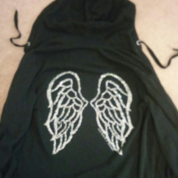 Vs wings hoodie
