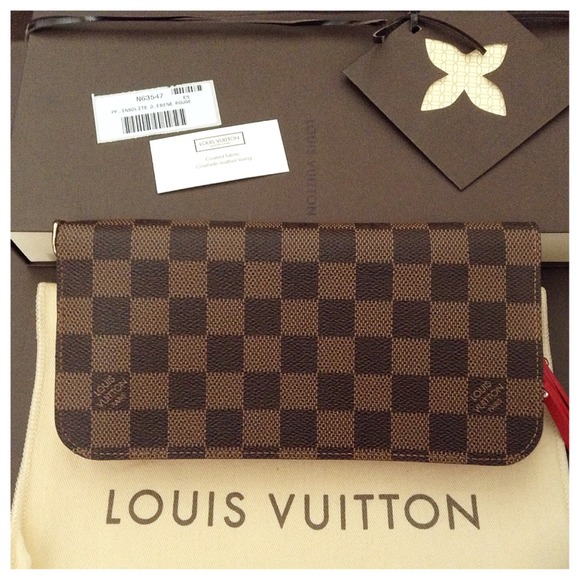 ❌SOLD❌ Louis Vuitton Damier Ebene Insolite Wallet - Picture 1 of 3